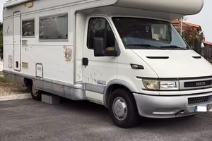 Mobilvetta Iveco 35S11 arcobaleno anno 2000