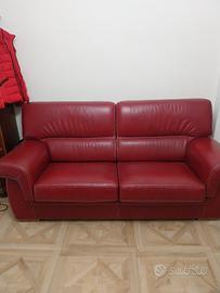 divano in pelle 