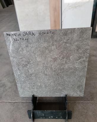 Gres porcellanato effetto pietra 61x61 