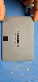 Hard disk SSD Samsung 840 Evo da 750 giga sata