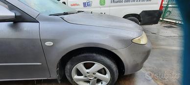 MAZDA 6 STATION WAGON 2006 - PARAFANGO DESTRO