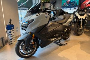 Yamaha TMAX Tech Max