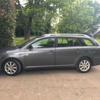 Toyota Avensis 2.2 