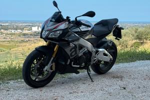 Aprilia Tuono V4 1100RR 2016
