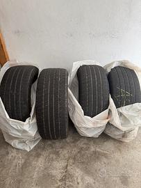 Gomme 4 Stagioni 255/45 R20 105W XL