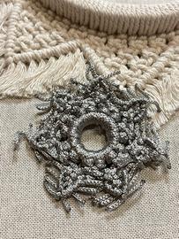 Decorazione albero macramé