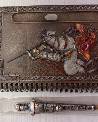 Set taccuino e penna fantasy cavaliere e drago
