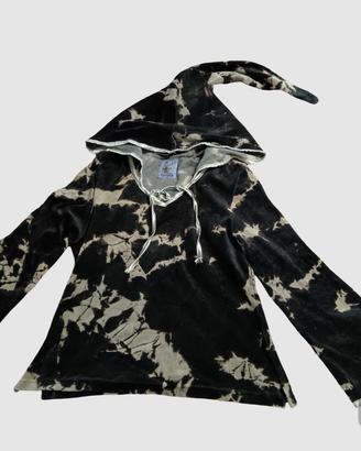 Maglia in velluto con maniche e cappuccio a punta