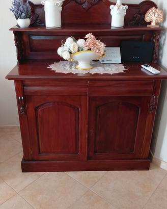 piattaia in legno scuro