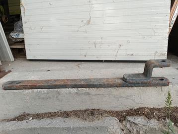 Barra traino per trattore