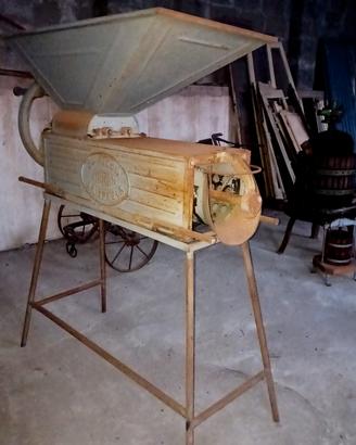 F.lli Ricco la Spezia flour mill-Diraspatrice uva