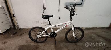 Bici BMX MISURA 20