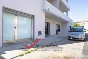 Locale Commerciale Piano Terra