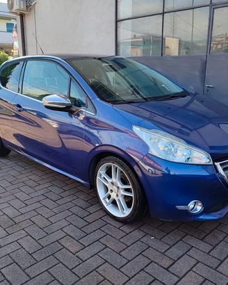 Peugeot 208 1.6 e-HDi 92 CV Stop&Start 3 porte All