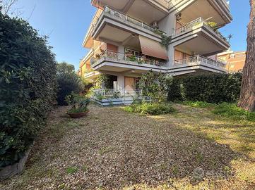 4 LOCALI A SANTA MARINELLA