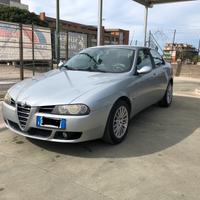 Alfa Romeo leggi bene l'annuncio