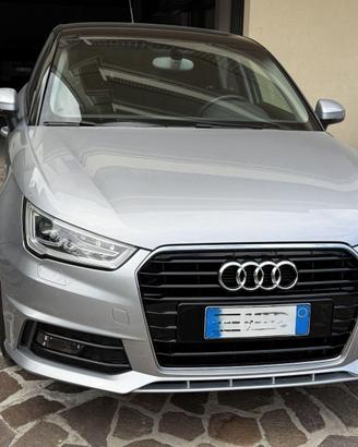 AUDI A1 S-LINE 1.0 TFSI