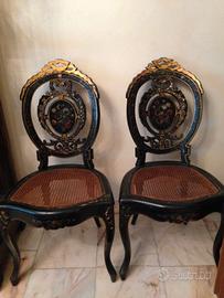 Coppia di sedie antiche