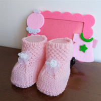 Scarpette neonato rosa lana baby fatte a mano