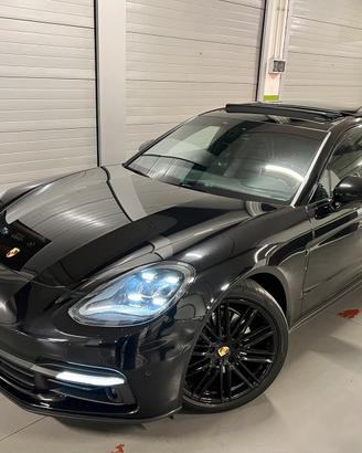 Porsche Panamera 4S Diesel 4.0 V8 420 cv STRAFULL!