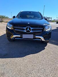 MERCEDES GLC 220 d 4 Matic