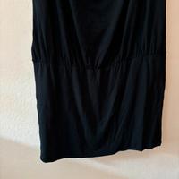 Vestito corto nero, con fascia in vita, intimissim