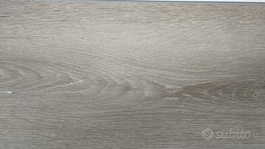 Pavimento in laminato in vinile, nuovo