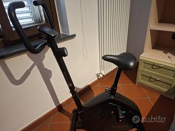 Cyclette essential EB domyos