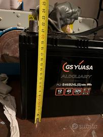 Batteria yuasa 12v 45ah nuova
