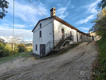 Porzione di casa a Avigliano Umbro