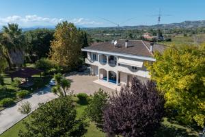 Scerne di Pineto - Indipendente con giardino