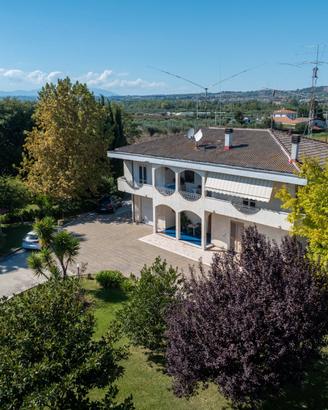 Scerne di Pineto - Indipendente con giardino