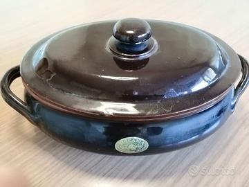 Tegame Ovale Vulcania in Terracotta con Coperchio