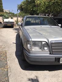 Merceses 200 CE