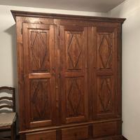 Armadio legno massello