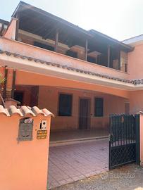 Torvaianica alta villa a schiera