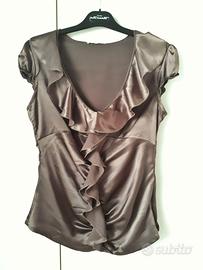 Elegante top in sensuale raso color cioccolato