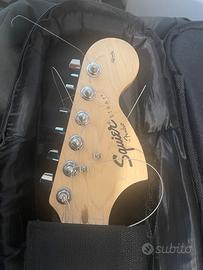 chitarra elettrica  Squier strat Fender affinity