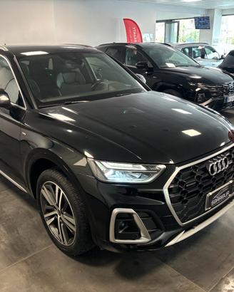Audi Q5 4X4 S Line Plus Quattro 40 2.0 tdi mhev s-
