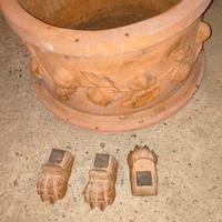 Fioriera vaso terracotta 44x28 cm pesante + piedi
