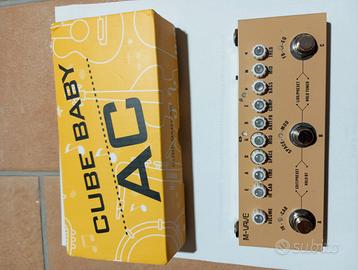 Multi effetto per chitarra acustica.