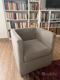 Poltrona moderna compatta 63x63x63cm Milano