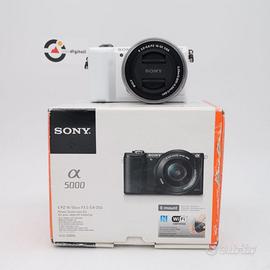 Sony Alpha A5000 16-50mm Pari al nuovo 4976 Scatti