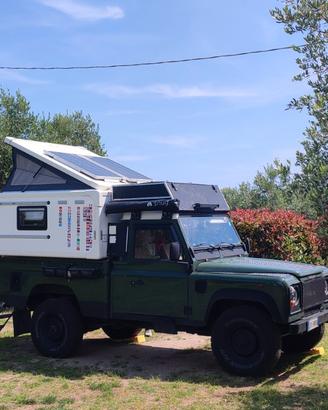 Camper 4x4 Defender 110 pickup TD5 con cellula