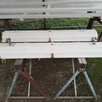 coppia di lampade al neon in metallo e vetro