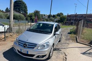 Mercedes-benz B 180 CDI Premium NEOPATENTATI