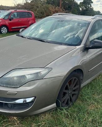 Renault Laguna 2.0 dCi 175CV SporTour Proactive 4C