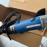 Smerigliatrice angolare