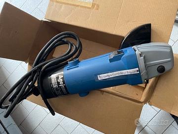 Smerigliatrice angolare