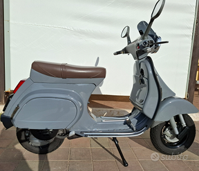 Frecce vespa 50 hp Vendita in Motori